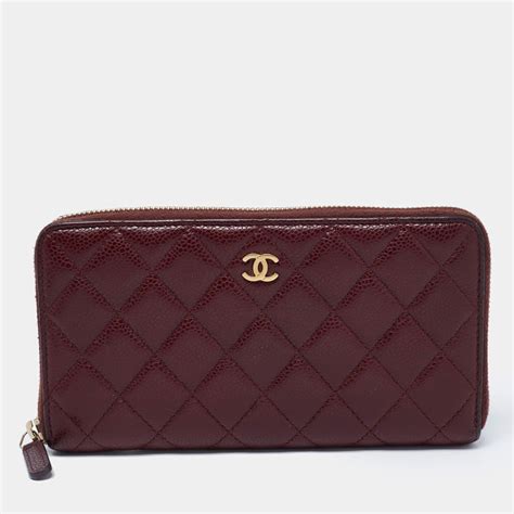 CHANEL Alligator Large Gusset Zip Around Wallet Red